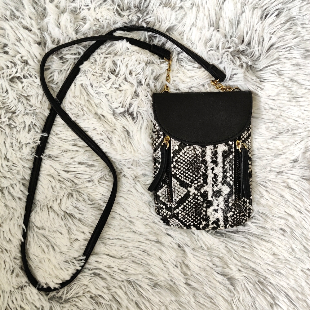 Double Zipper Snakeskin Phone Crossbody Bag